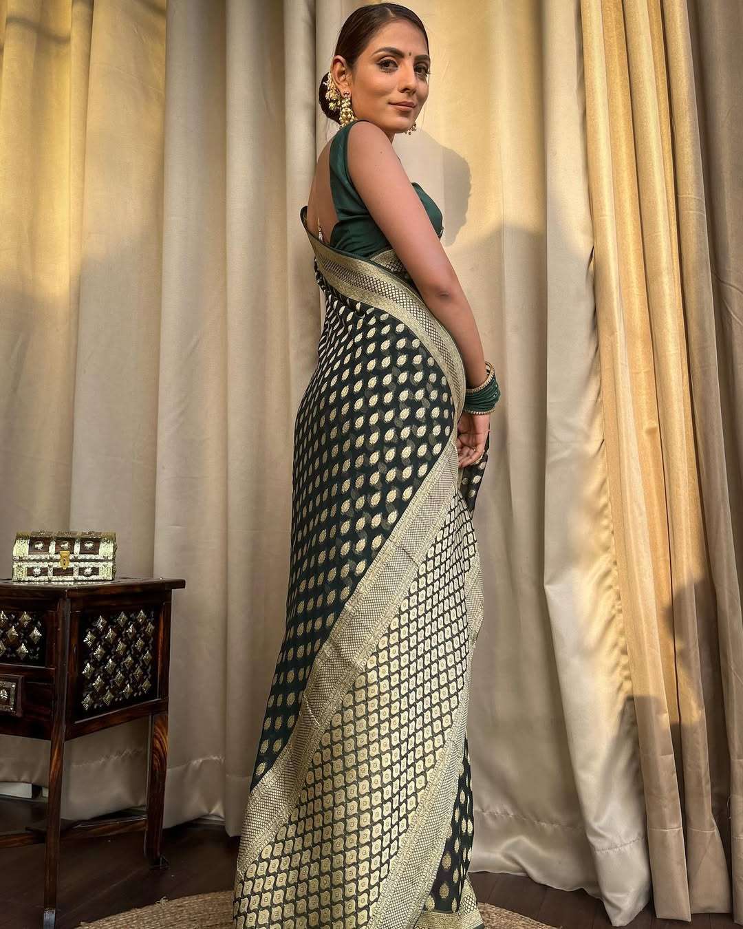 rudraksh banarasi soft lichi silk cloth with beautiful rich pallu & jacquard work saree rudraksh banarasi soft lichi silk cloth with beautiful rich pallu & jacquard work saree