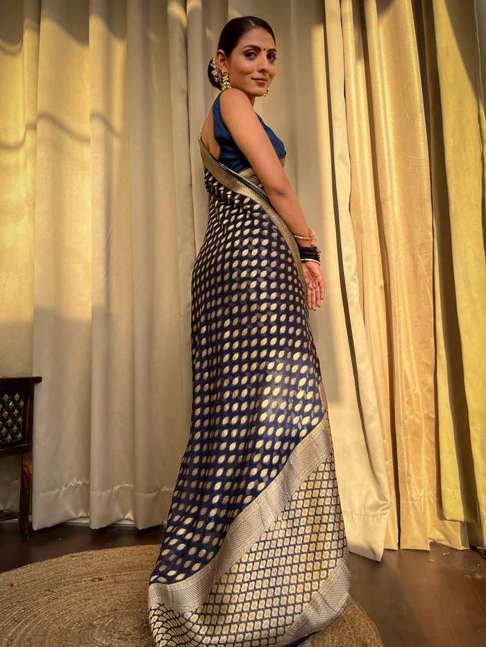 rudraksh banarasi soft lichi silk cloth with beautiful rich pallu & jacquard work saree rudraksh banarasi soft lichi silk cloth with beautiful rich pallu & jacquard work saree