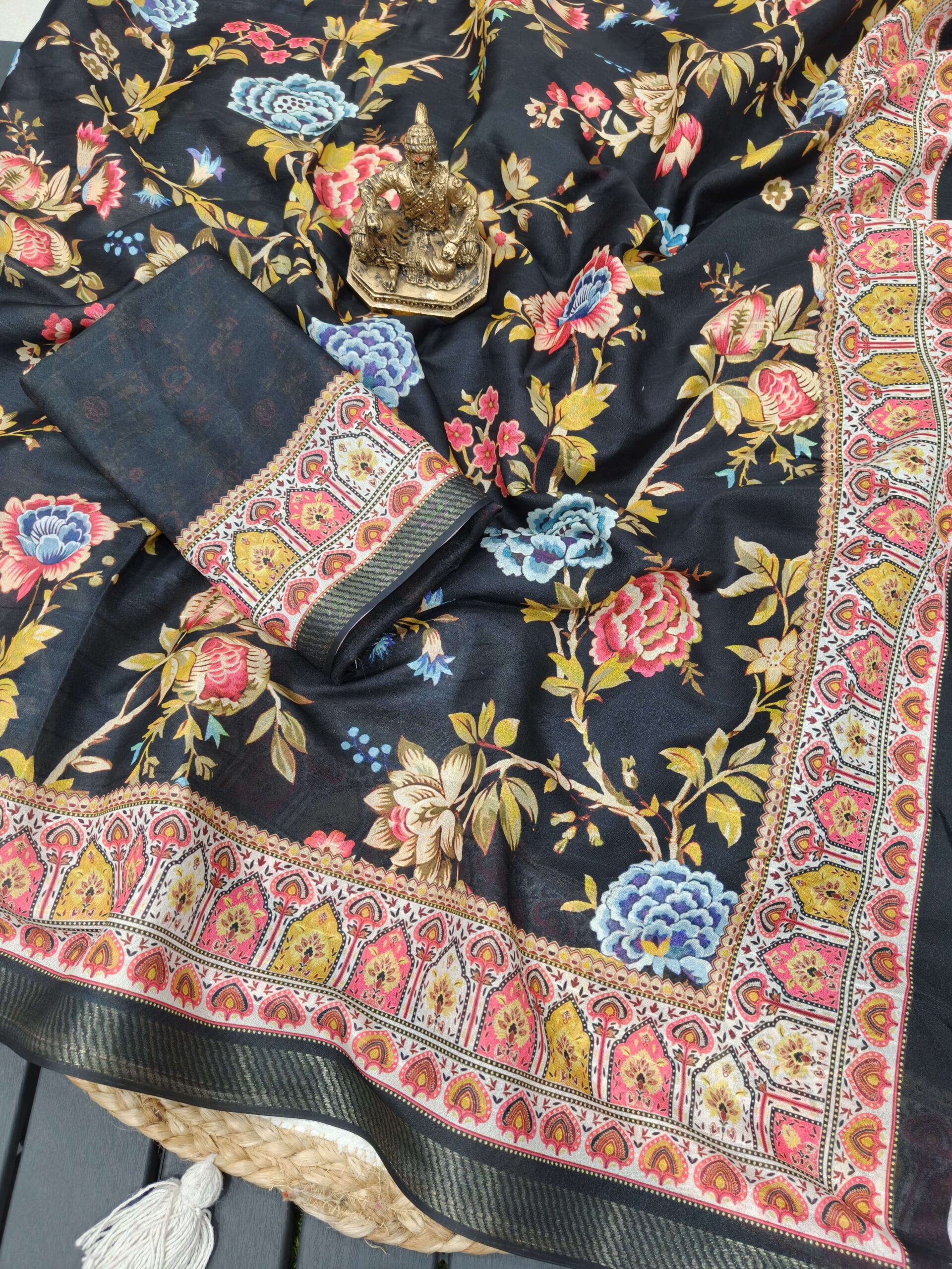 rudraksh heavy and fancy marshmelon georgette super fabric saree regular wear saree rudraksh heavy and fancy marshmelon georgette super fabric saree regular wear saree